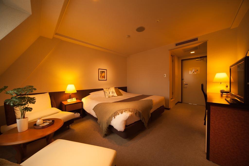 Hakuba Springs Hotel Экстерьер фото