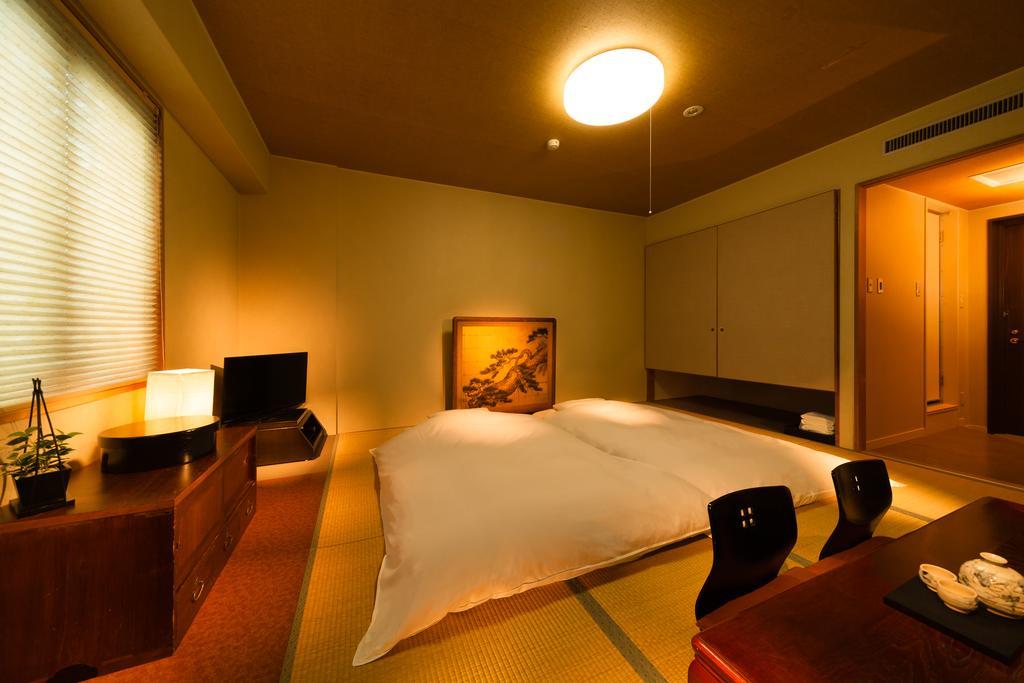 Hakuba Springs Hotel Экстерьер фото