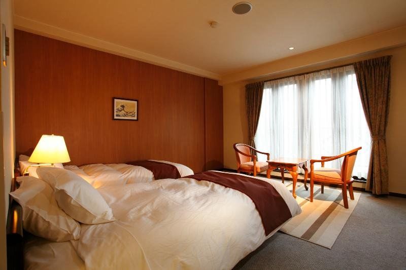 Hakuba Springs Hotel Экстерьер фото
